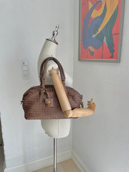 Bottega Veneta Intrecciato Montaigne