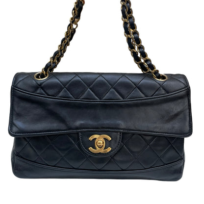 Chanel Quilted Lambskin 24K Gold Medium Single Flap Bag